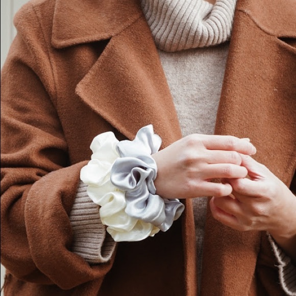 LOVESHARRA.CA - Picture 5 of 10